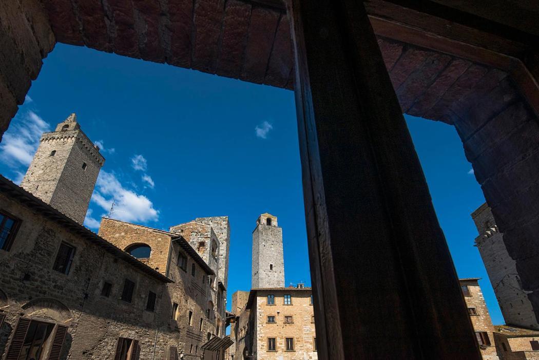 Medieval Palazzo Becci San Gimignano Exterior photo